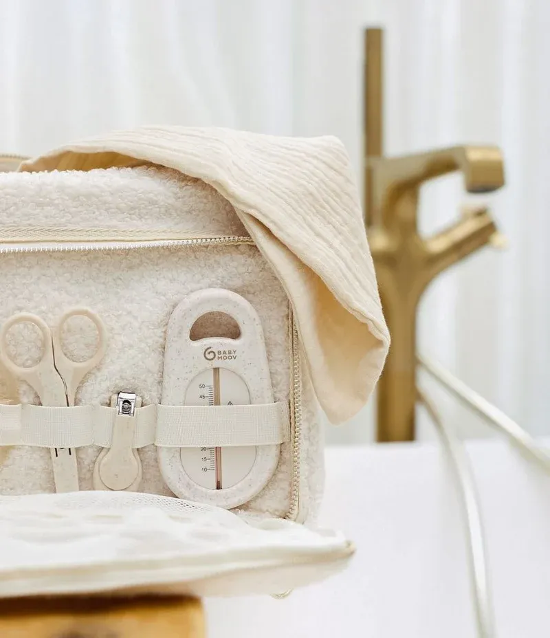 trousse_de_toilette_babymoov_babyatoutprix_2.webp
