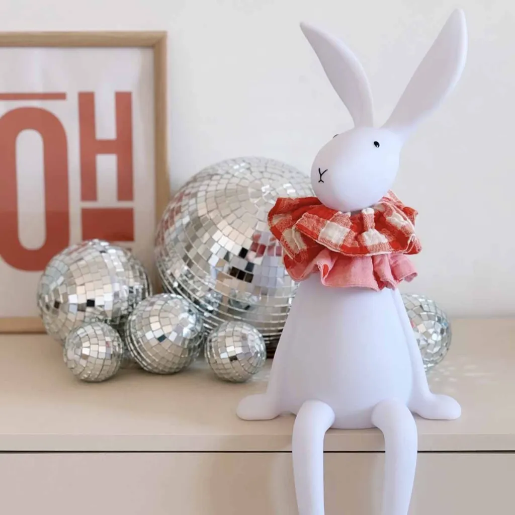 RABBIT_JOSEPH_LAMP_-_CHOUCHOU_VICHY_RED_1.webp