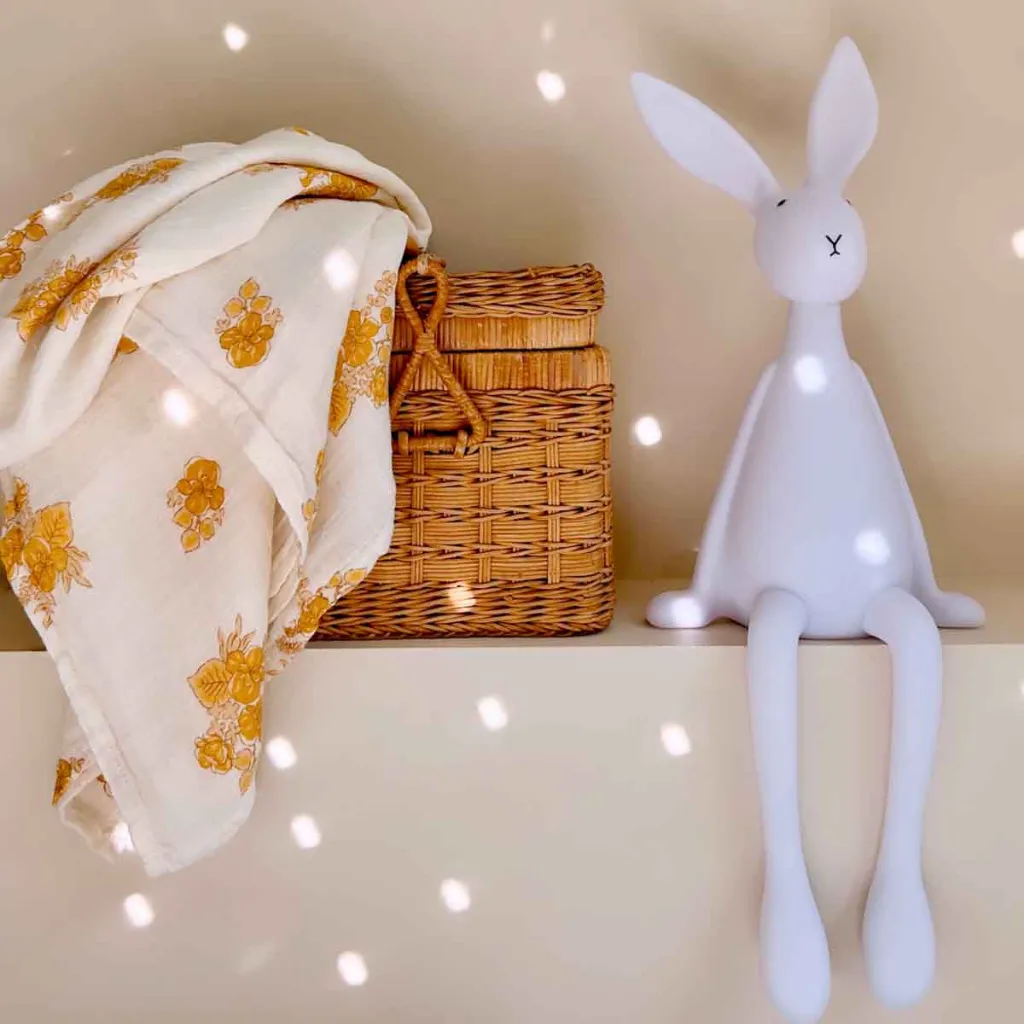 RABBIT_LAMP_JOSEPH.webp