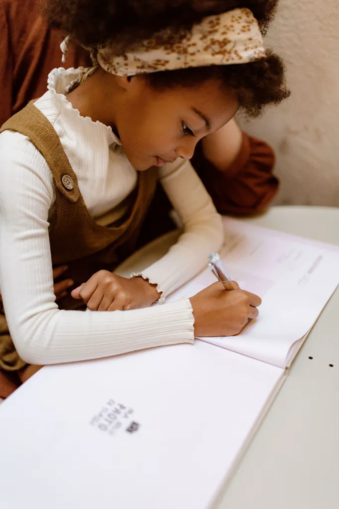 livre-souvenirs-d-ecole (1).webp