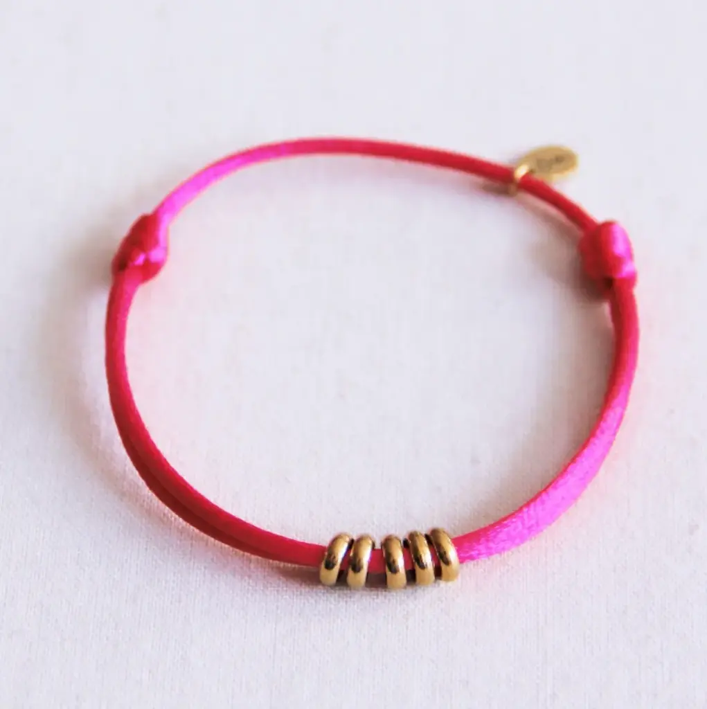 Satijnen armband met ringen fuchsia goud - Bazou