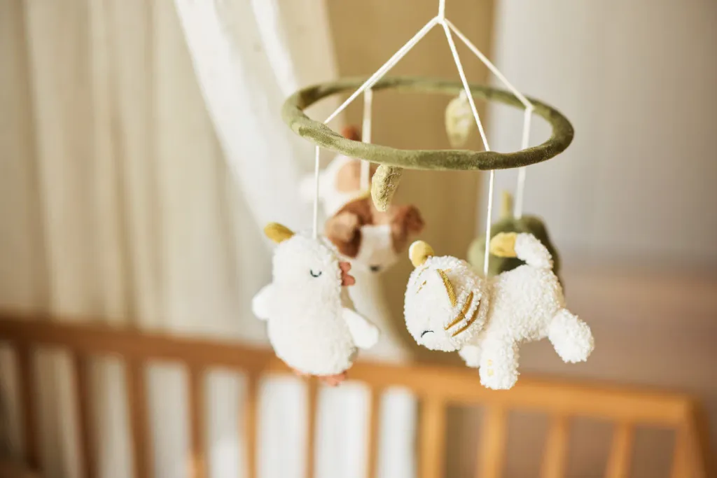 [LISTEDEJULIEETHUGUES01] Mobile Tiny Park - Liste de naissance de Julie Tessier et Hugues Opsommer