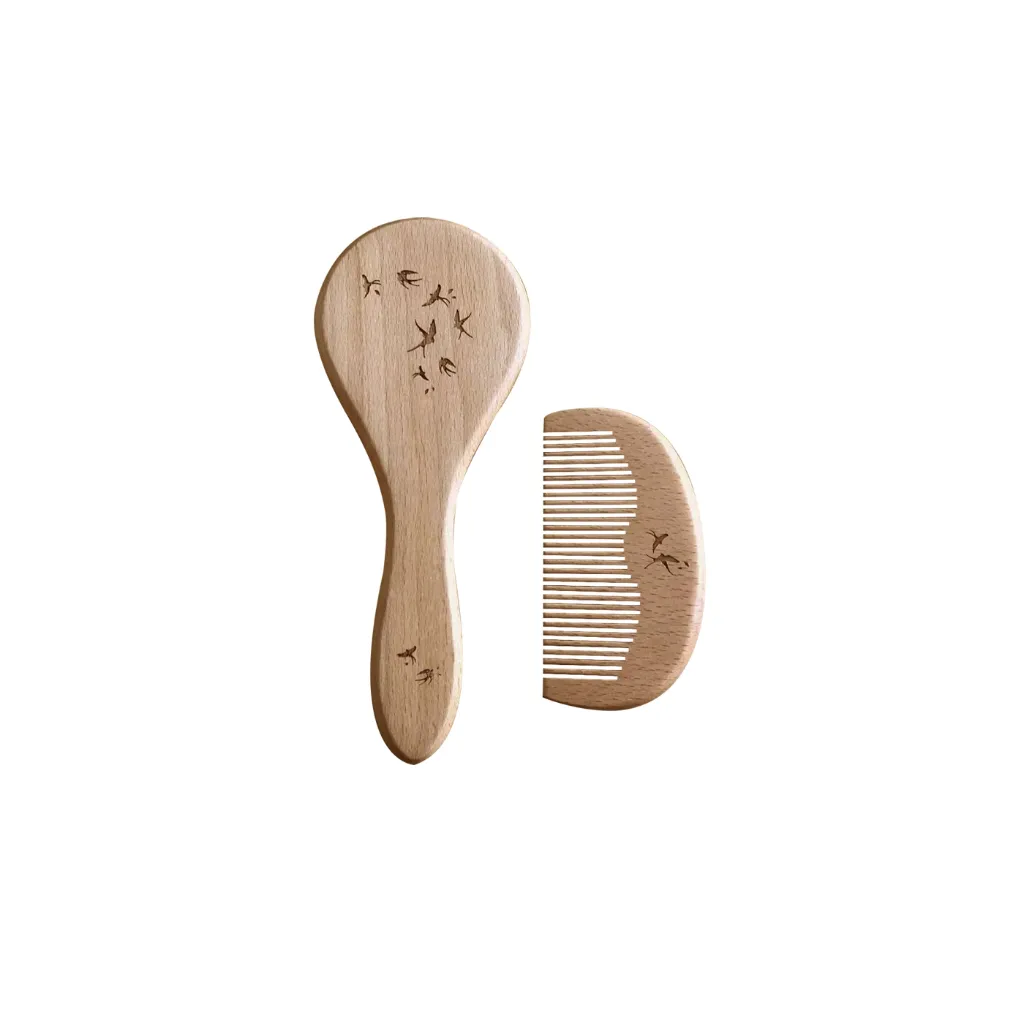 Set Brosse et Peigne Hirondelles - Liste de naissance de Julie Tessier et Hugues Opsommer