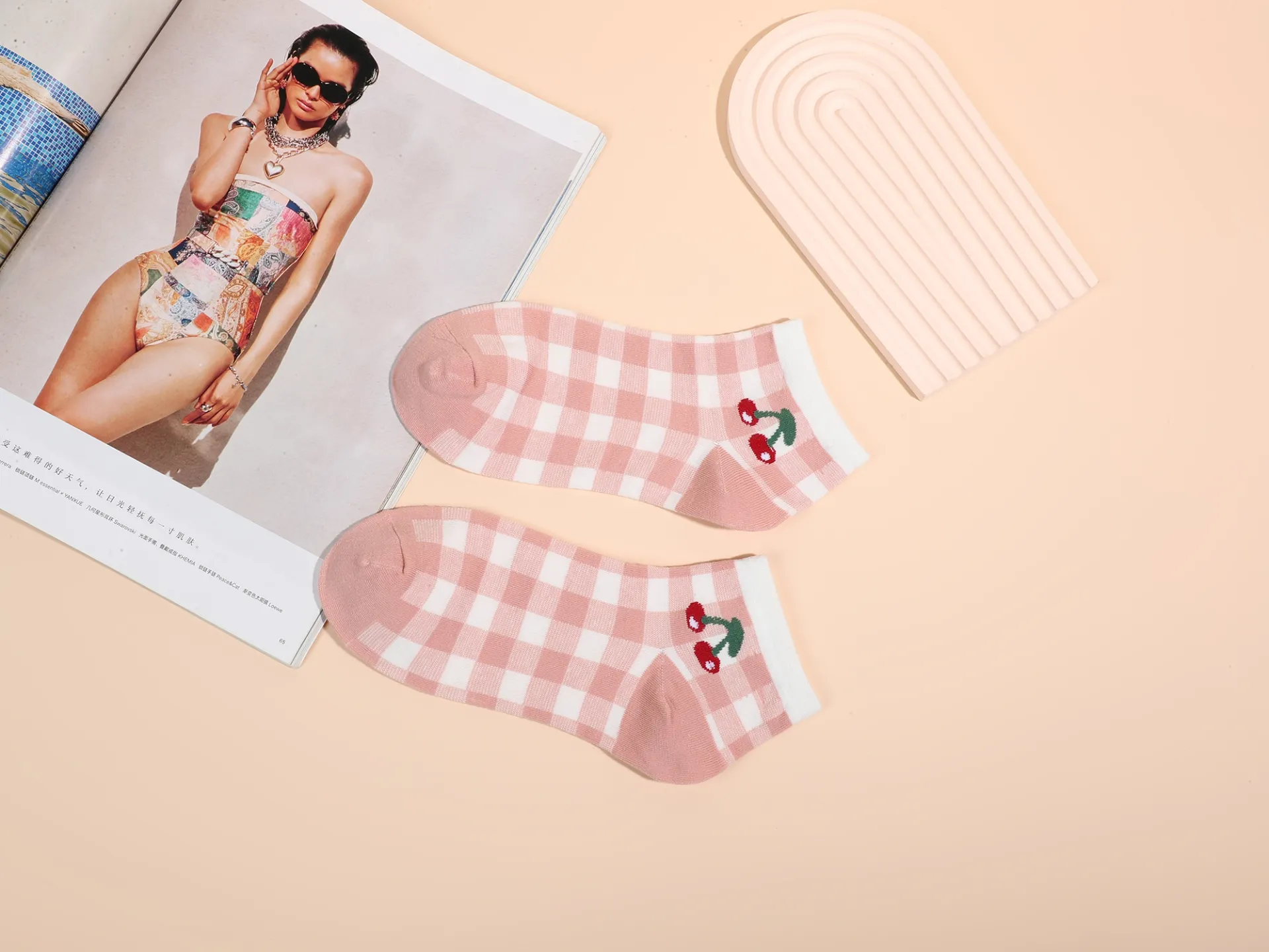 Chaussettes confiture Cerises Vichy - Inès Delaure