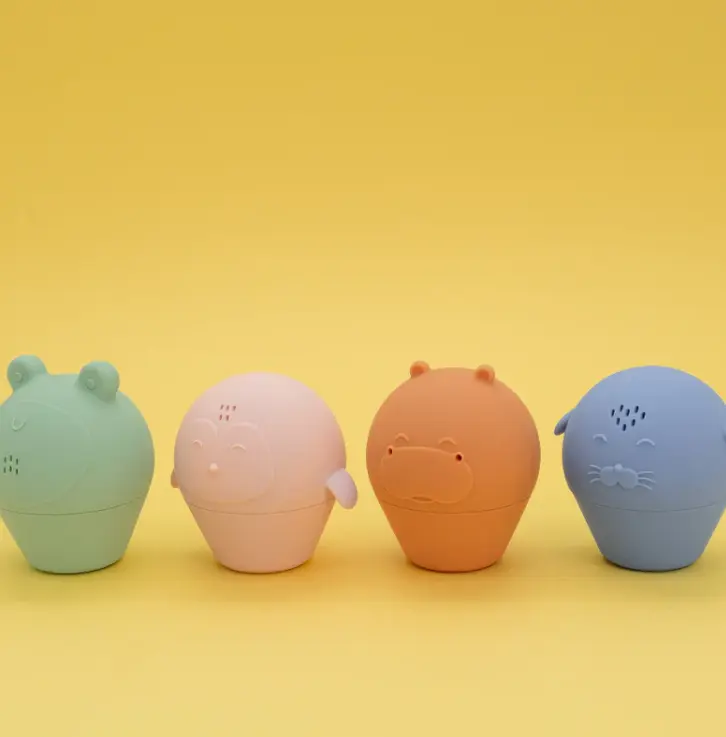 Lot de 4 aspergeurs de bain silicone - Liste de naissance Laura Mertens et Jawad Tahraoui