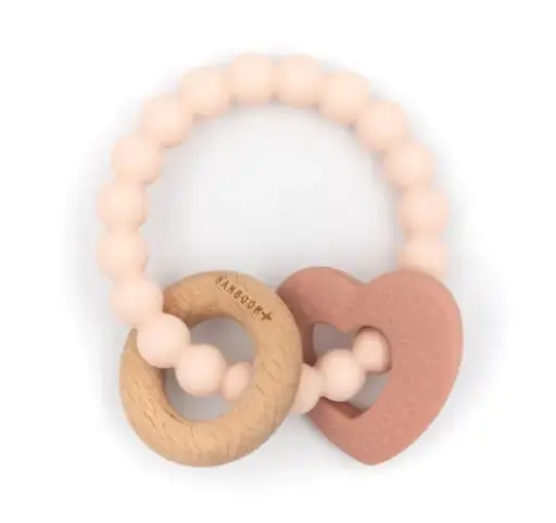 [LISTELAURAETJAWAD17] Anneau de dentition Bois et Silicone Coeur Rose tendre - Liste de naissance de Laura Mertens et Jawad Tahraoui